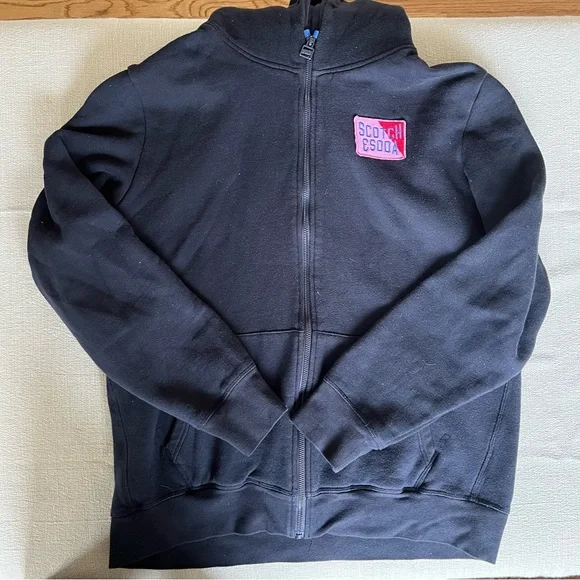 Scotch & Soda Black hoodie with red interior - Picture 3 of 5